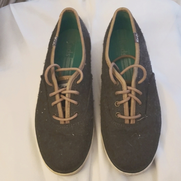 Keds Champion Fleet Gray Wool Sneakers Size 5.5 - Picture 2 of 8